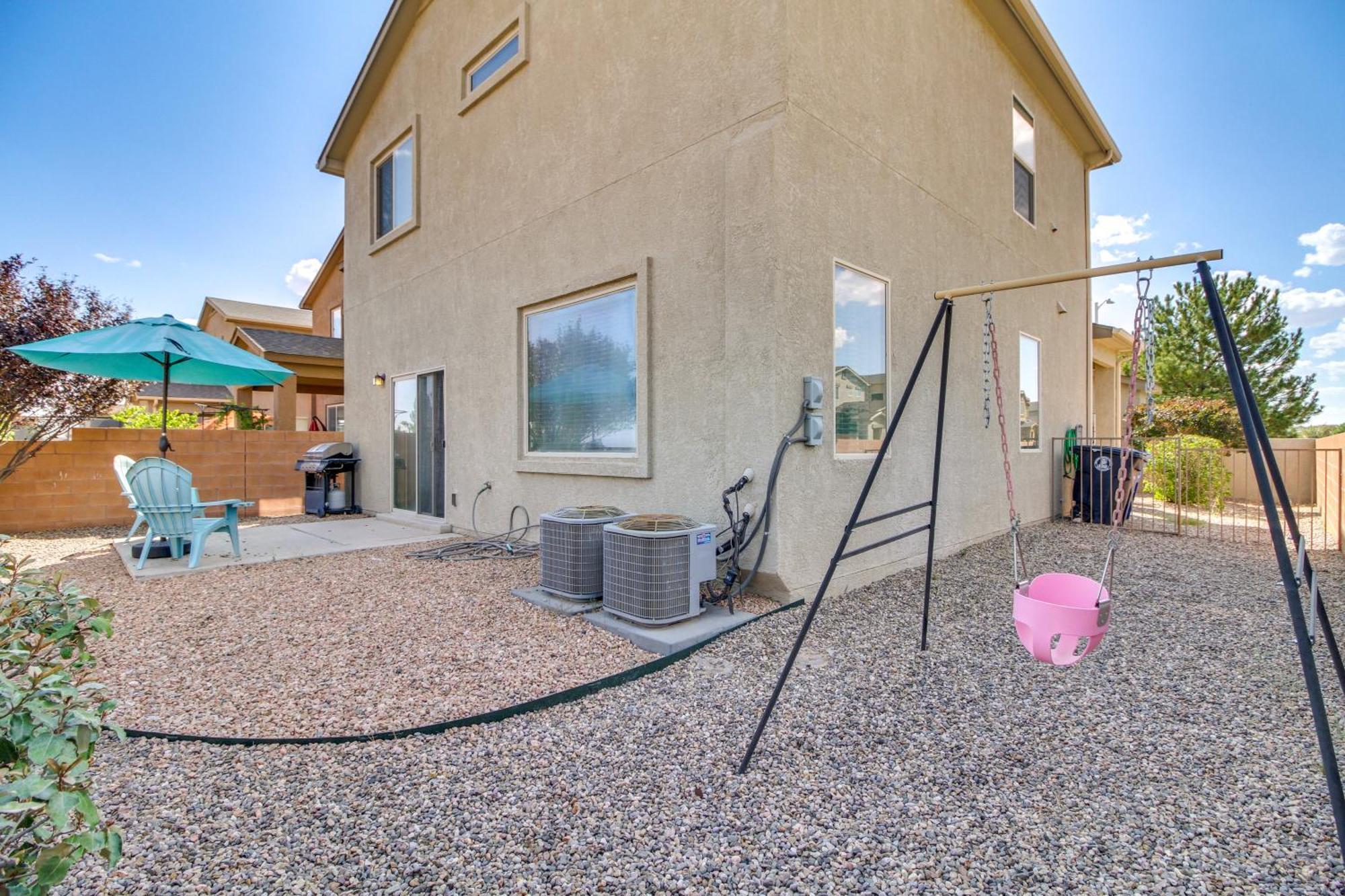 Family-Friendly Home With Mtn View In Albuquerque! Exterior photo